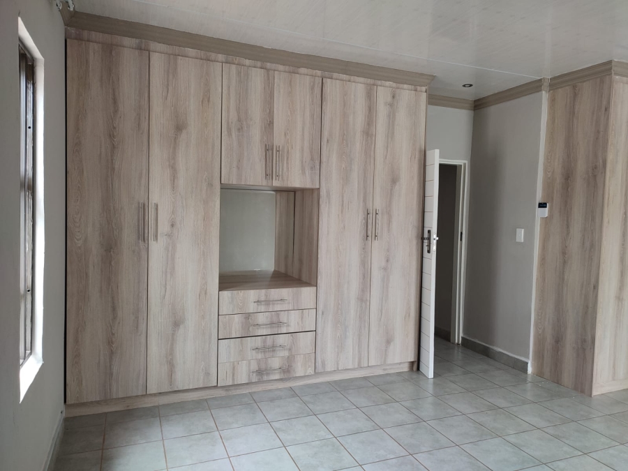 To Let 3 Bedroom Property for Rent in Koster North West